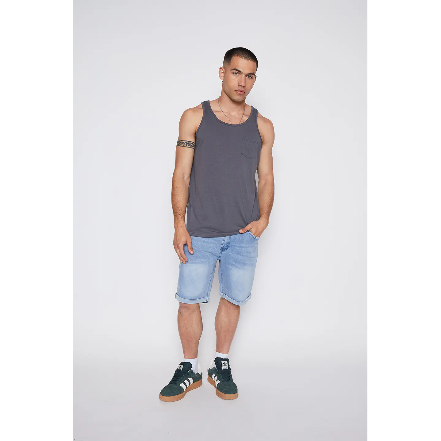 Polera Hombre Sin Manga Color Gris Familyshop 2