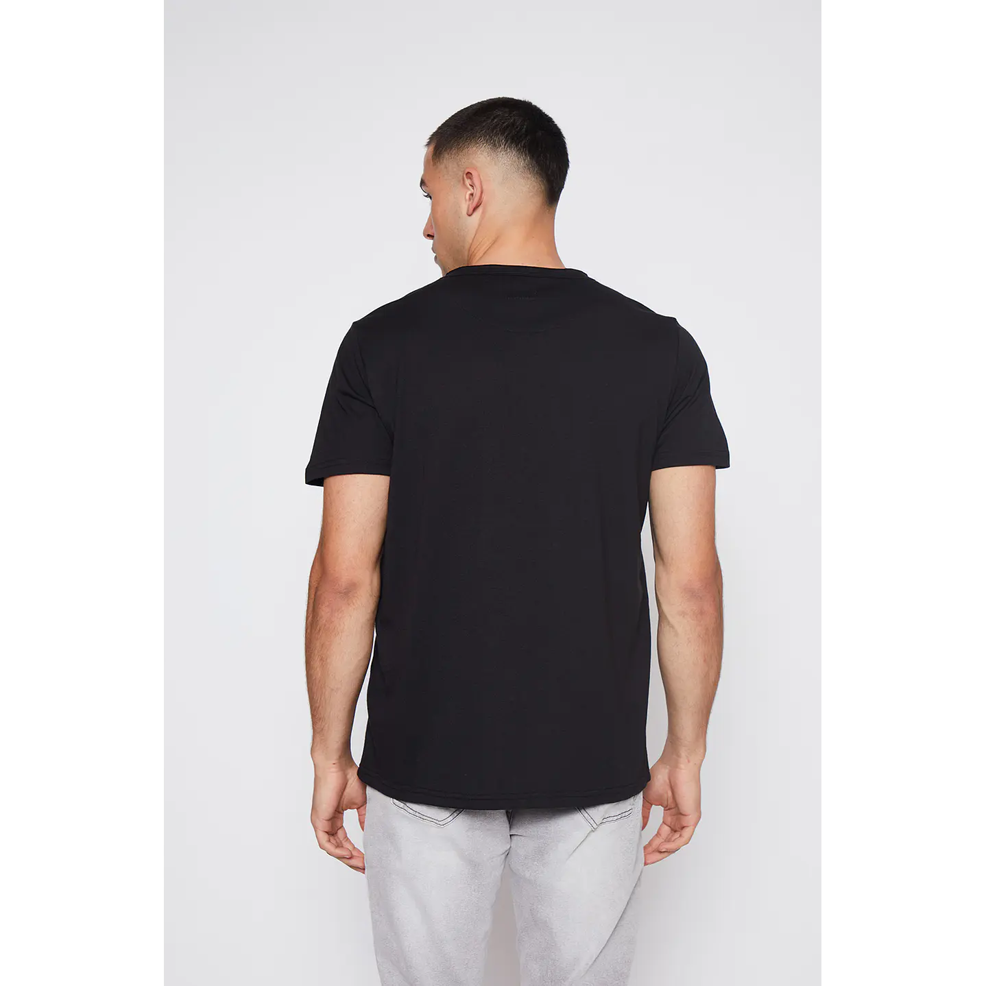 Polera Hombre Hb Botones Negro Familyshop 3