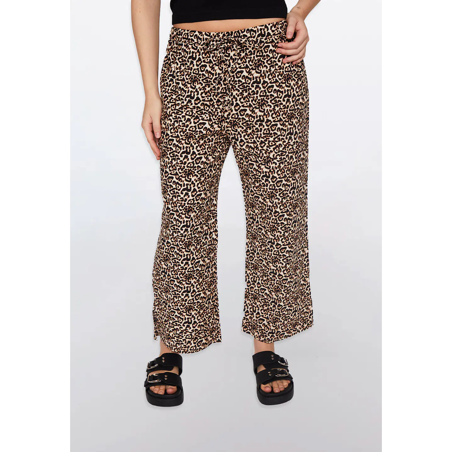 Pantalón Mujer Basta Recta Café Familyshop 1