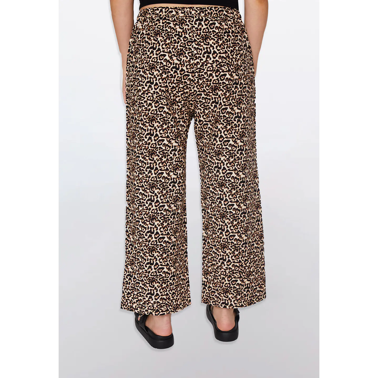 Pantalón Mujer Basta Recta Café Familyshop 4