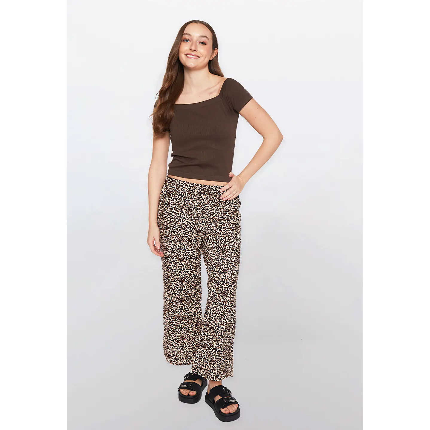 Polera Mujer Manga Corta Café Familyshop 2