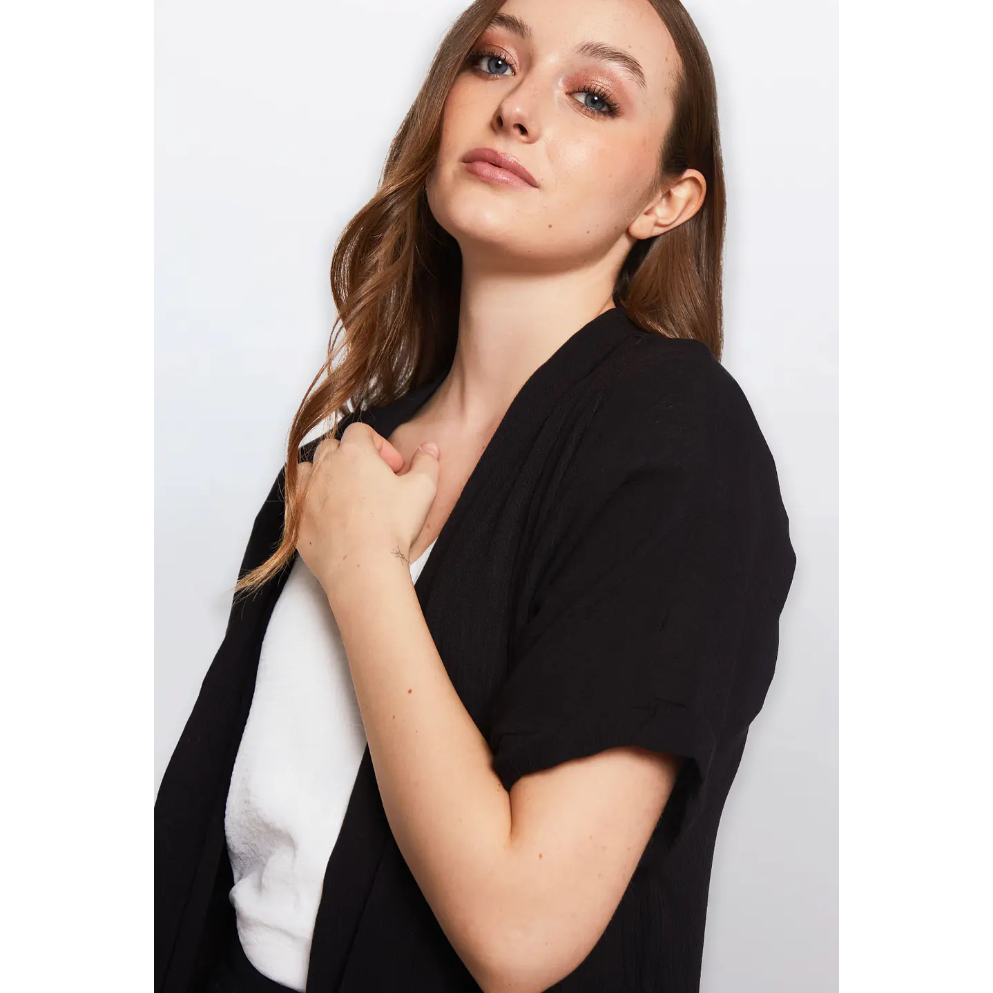 Tapado Mujer Manga Corta Negro Familyshop 3
