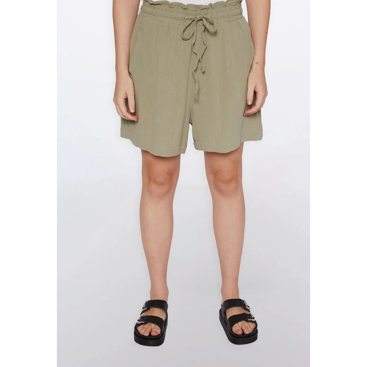 Short Mujer Chic Lino Verde Familyshop 1
