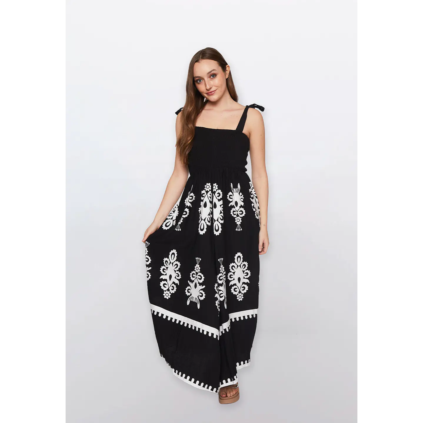 Vestido Mujer Motivos Negro Familyshop 1