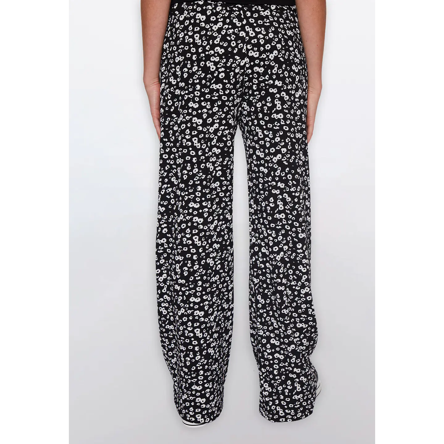 Pantalón Lola Wide Leg Negro Familyshop 4