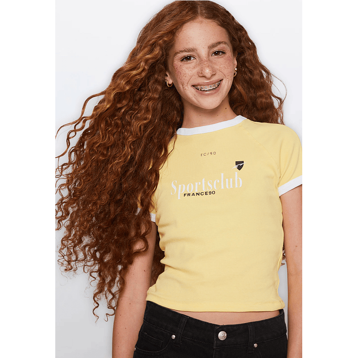 Polera Lola Sport Preppy Amarillo Familyshop 3