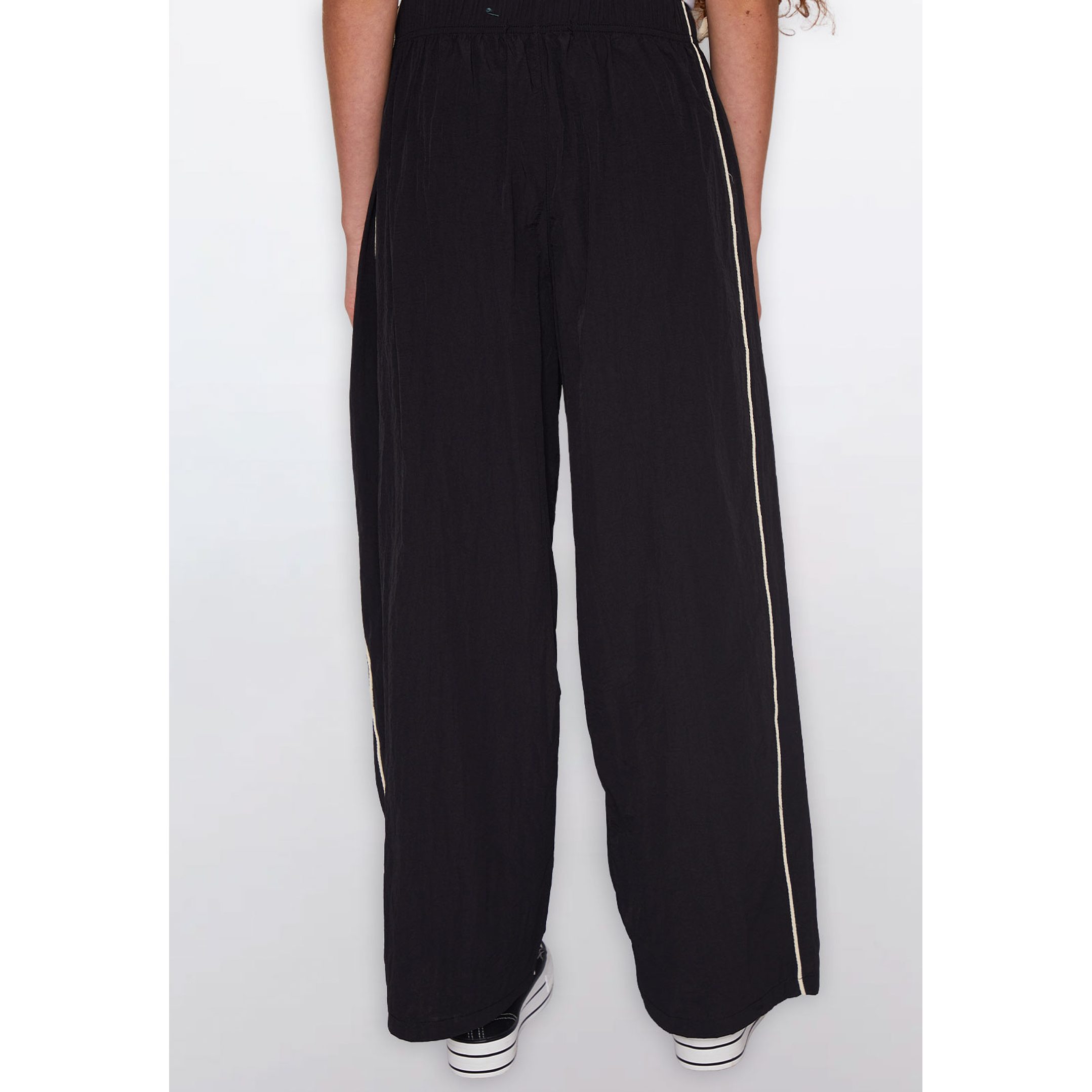 Pantalón Lola Taslan Lazo Negro Familyshop 4