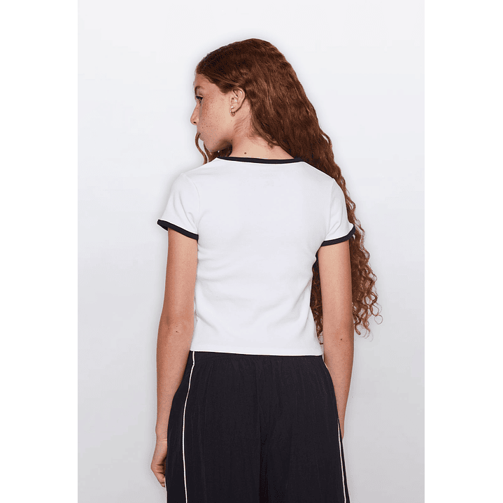 Polera Lola Vivo Blanco Familyshop 4