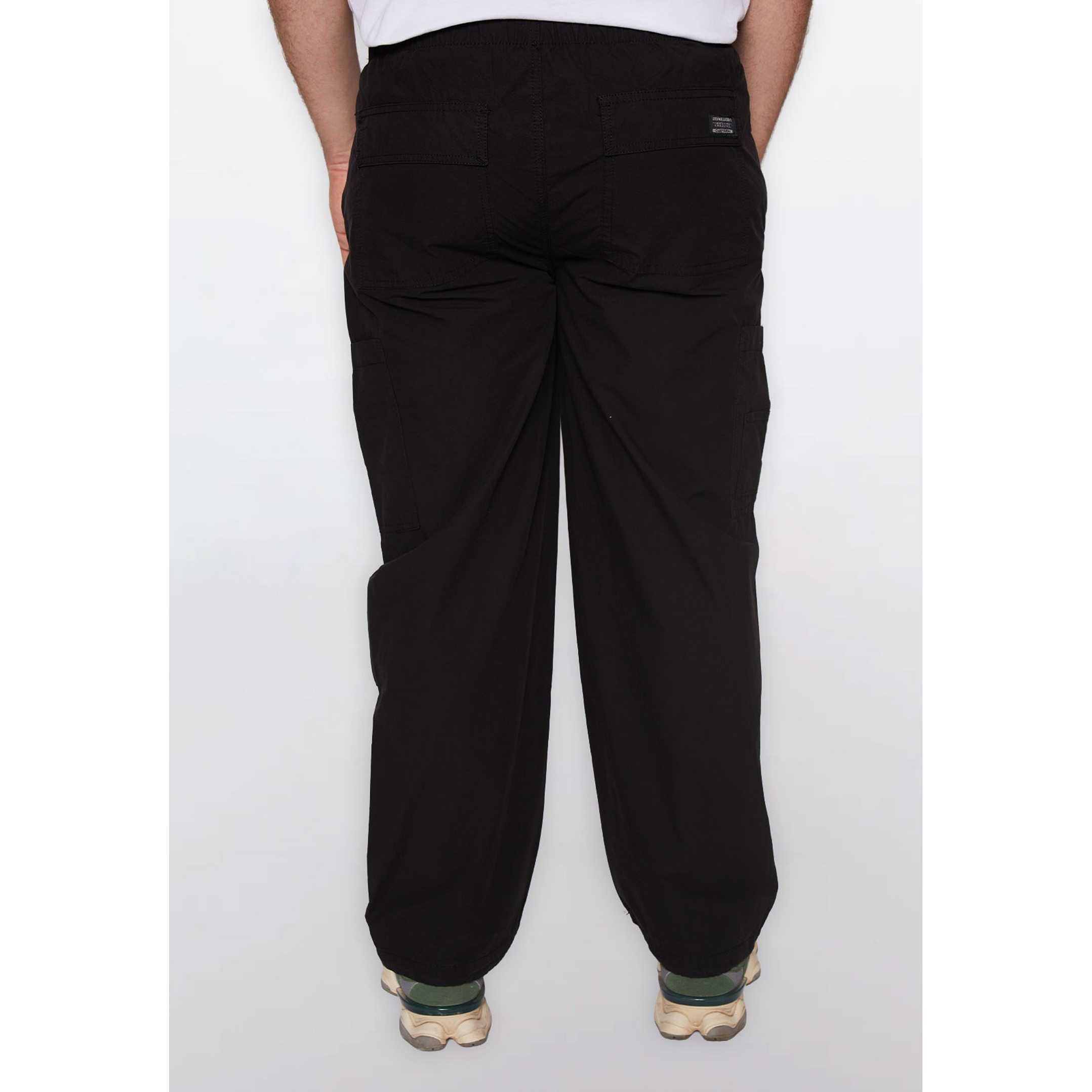 Pantalón Hombre Parachute Negro Familyshop 3