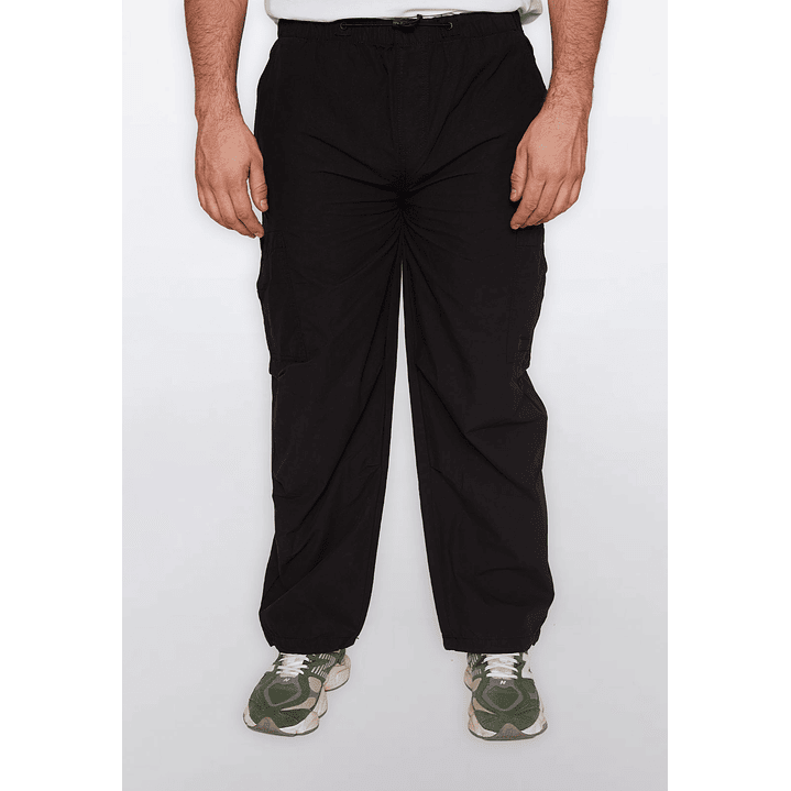 Pantalón Hombre Parachute Negro Familyshop 1