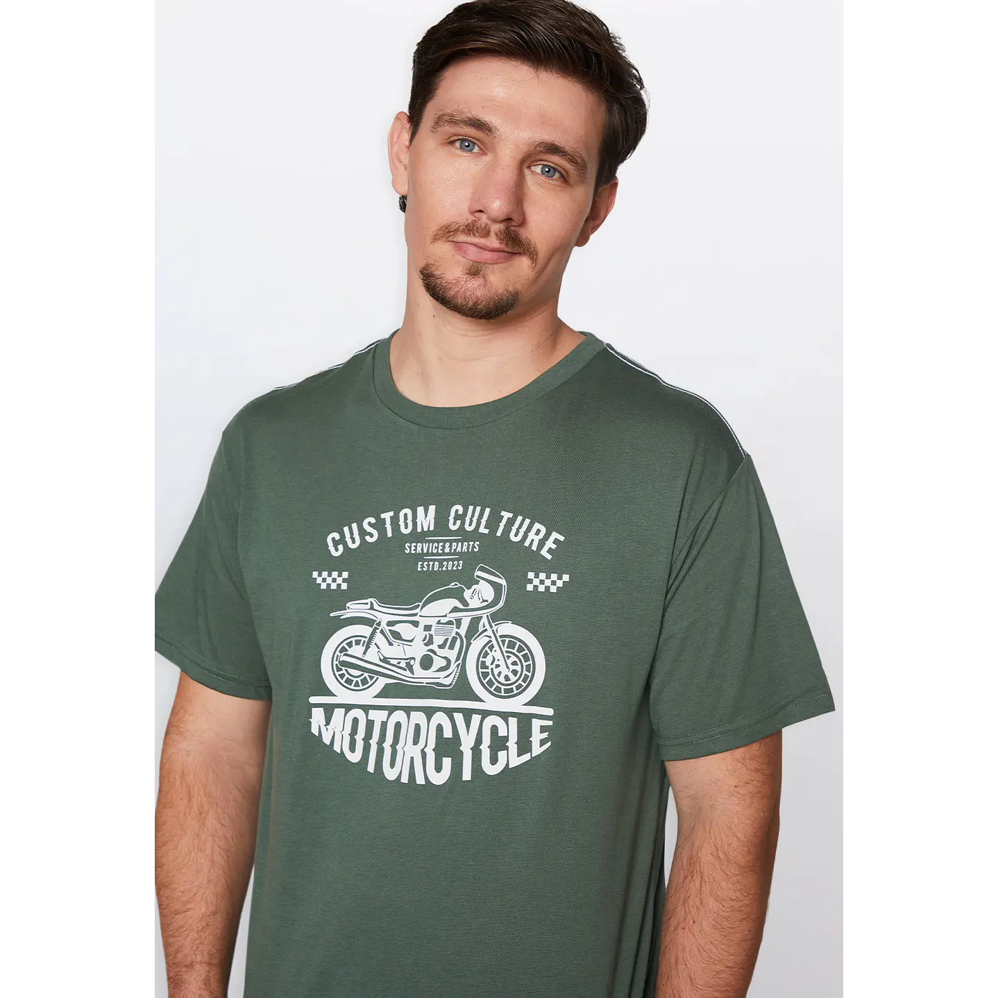 Polera Hombre Basic One Color Verde Familyshop 4