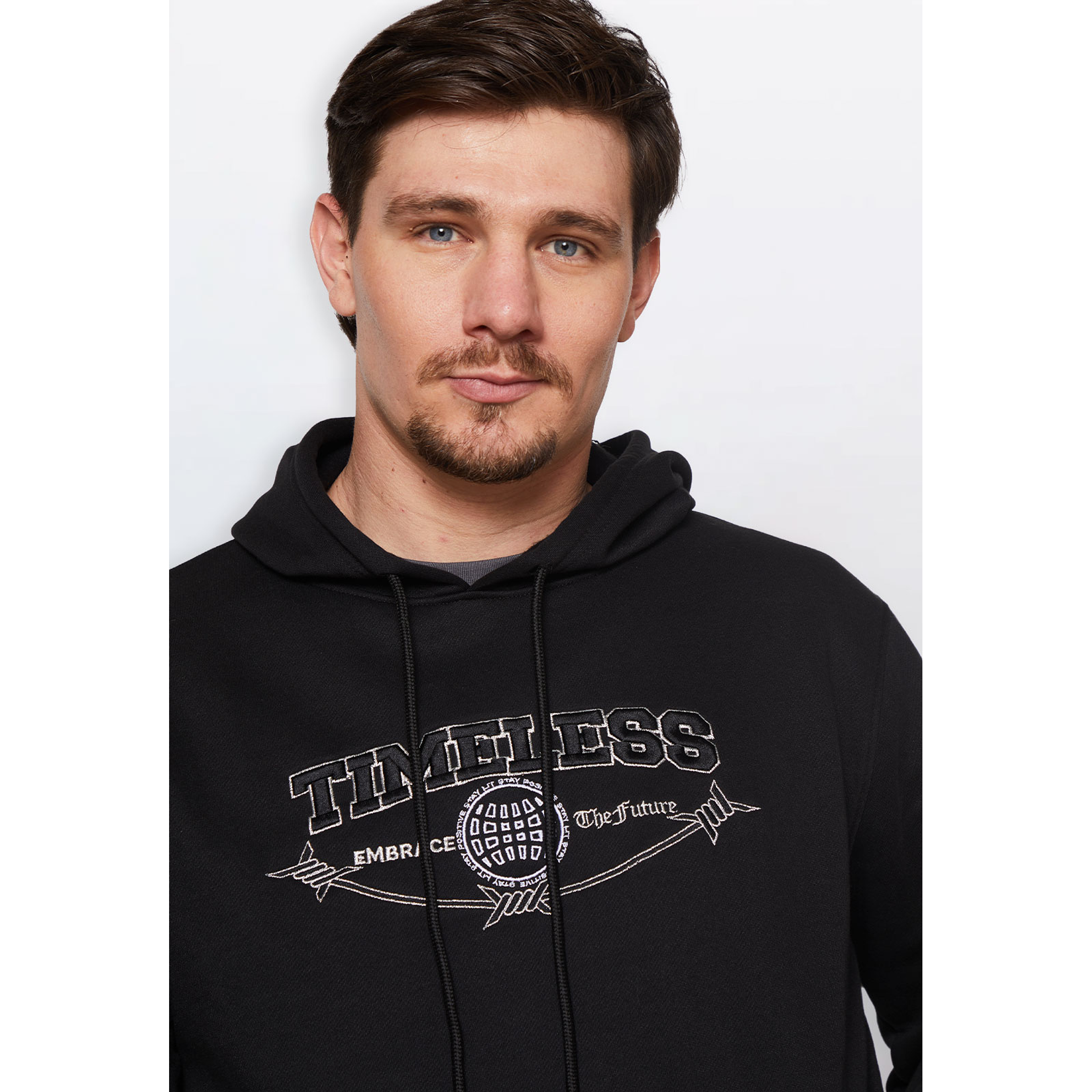 Polerón Hombre Con Gorro Negro Familyshop 4