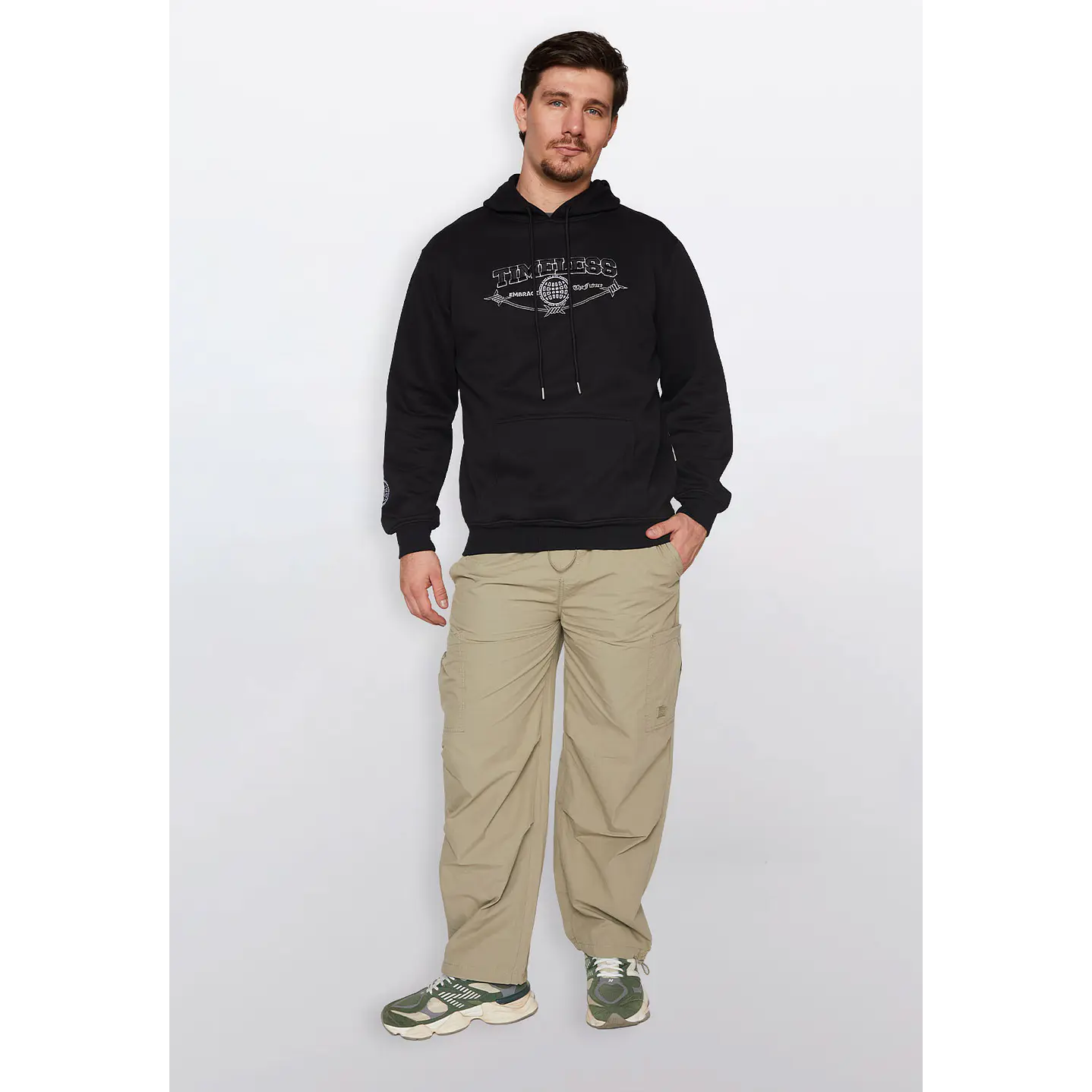 Pantalón Hombre Parachute Beige Familyshop 2
