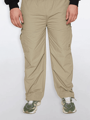 Pantalón Hombre Parachute Beige Familyshop
