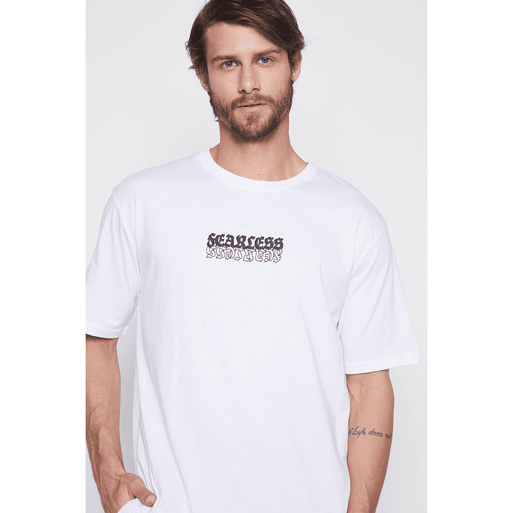 Polera Cruz Graffiti Hombre Blanco Familyshop 1