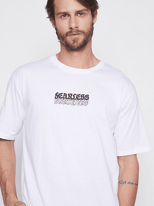 Polera Cruz Graffiti Hombre Blanco Familyshop