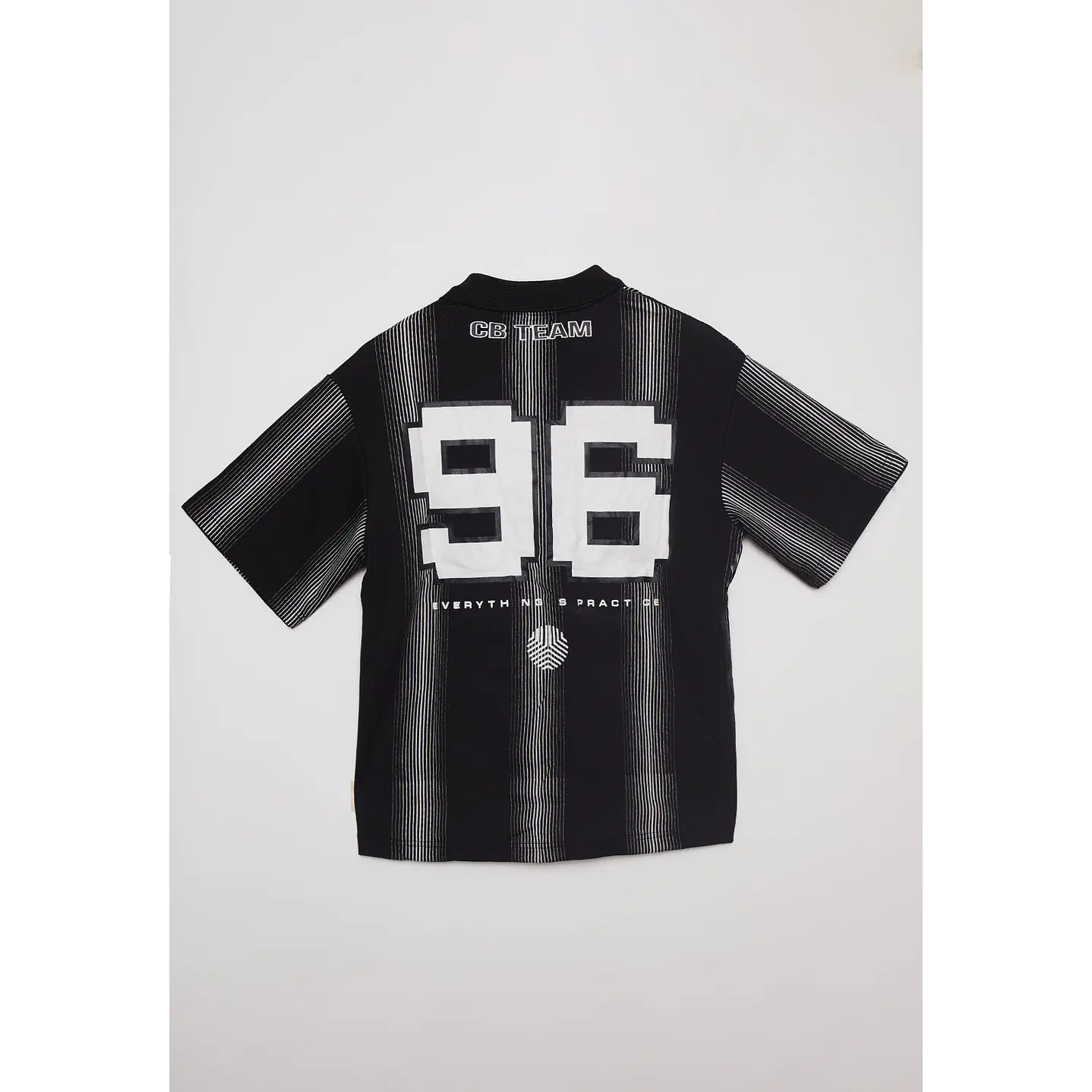 Polera Lolo United Negro Familyshop 2