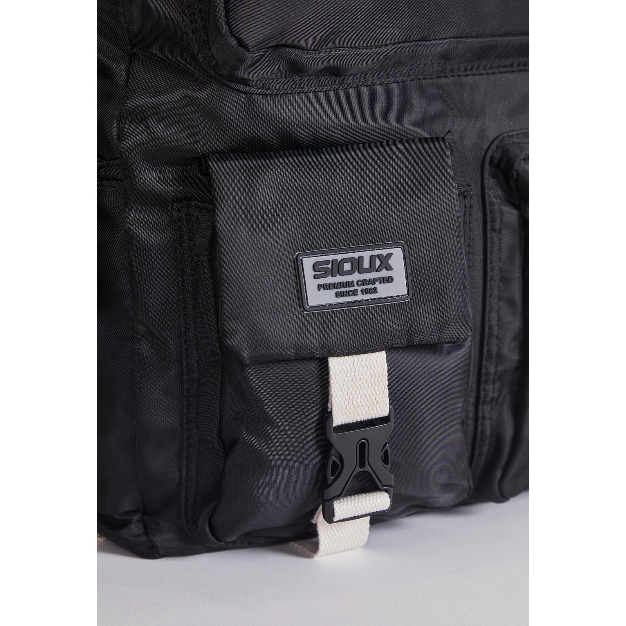 Mochila Multibolsillos Negro Familyshop 3