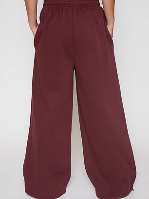 Pantalón Buzo Baggy Mujer Burdeo Familyshop