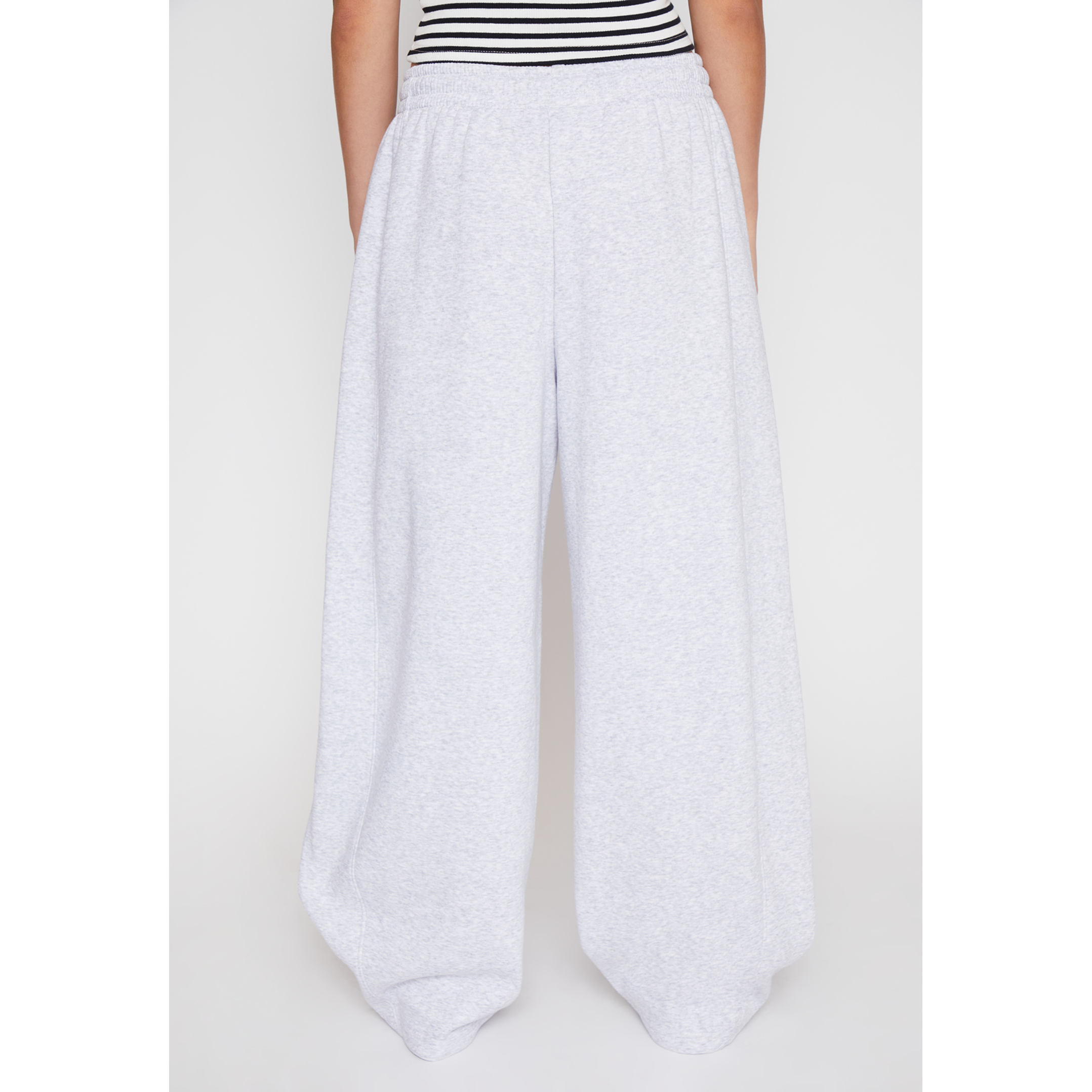 Pantalón Buzo Barrel Mujer Gris Familyshop 3