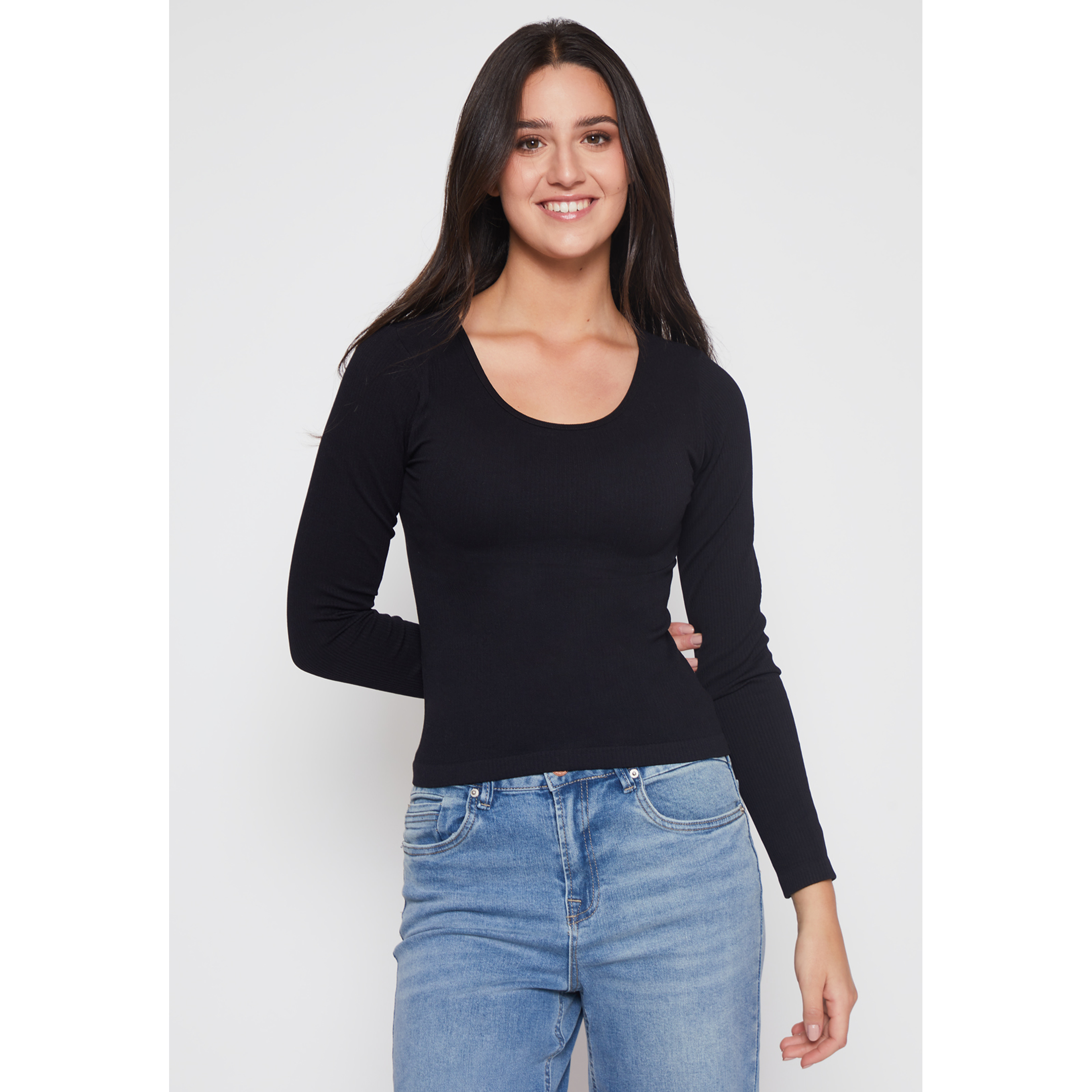 Polera SeamLess Manga Larga Mujer Negro Familyshop 1