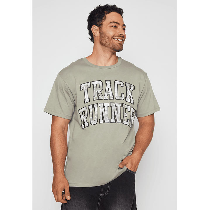 Polera Track Runner Hombre Verde Familyshop 1