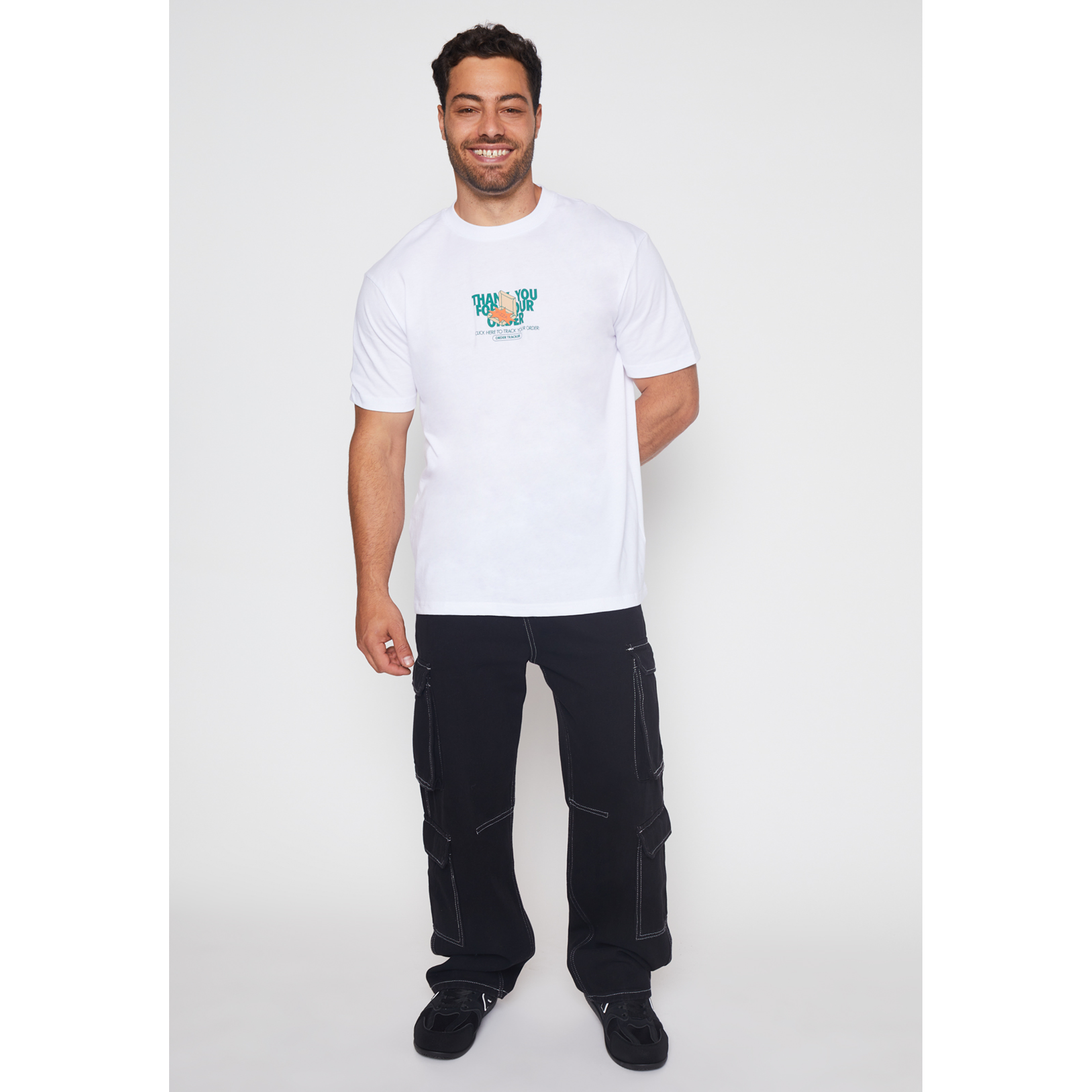 Polera Delivery Hombre Blanco Familyshop 2