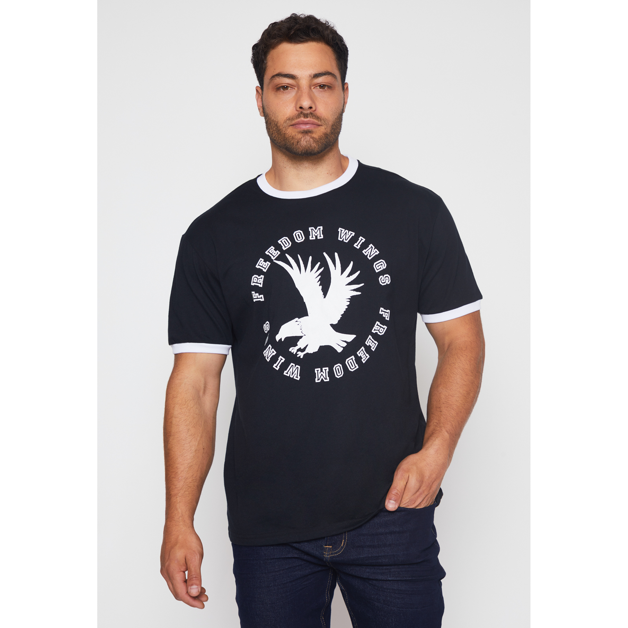 Polera College Contraste Hombre Negro Familyshop 1