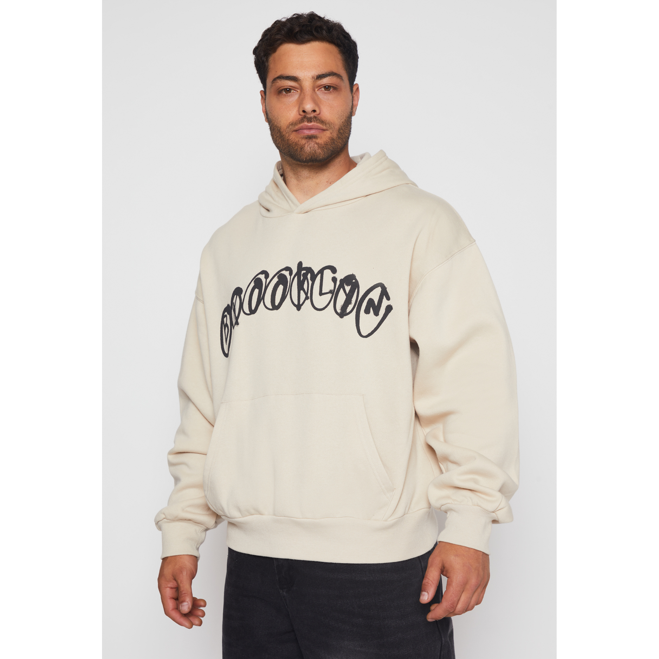 Polerón Graffiti Hombre Beige Familyshop 1