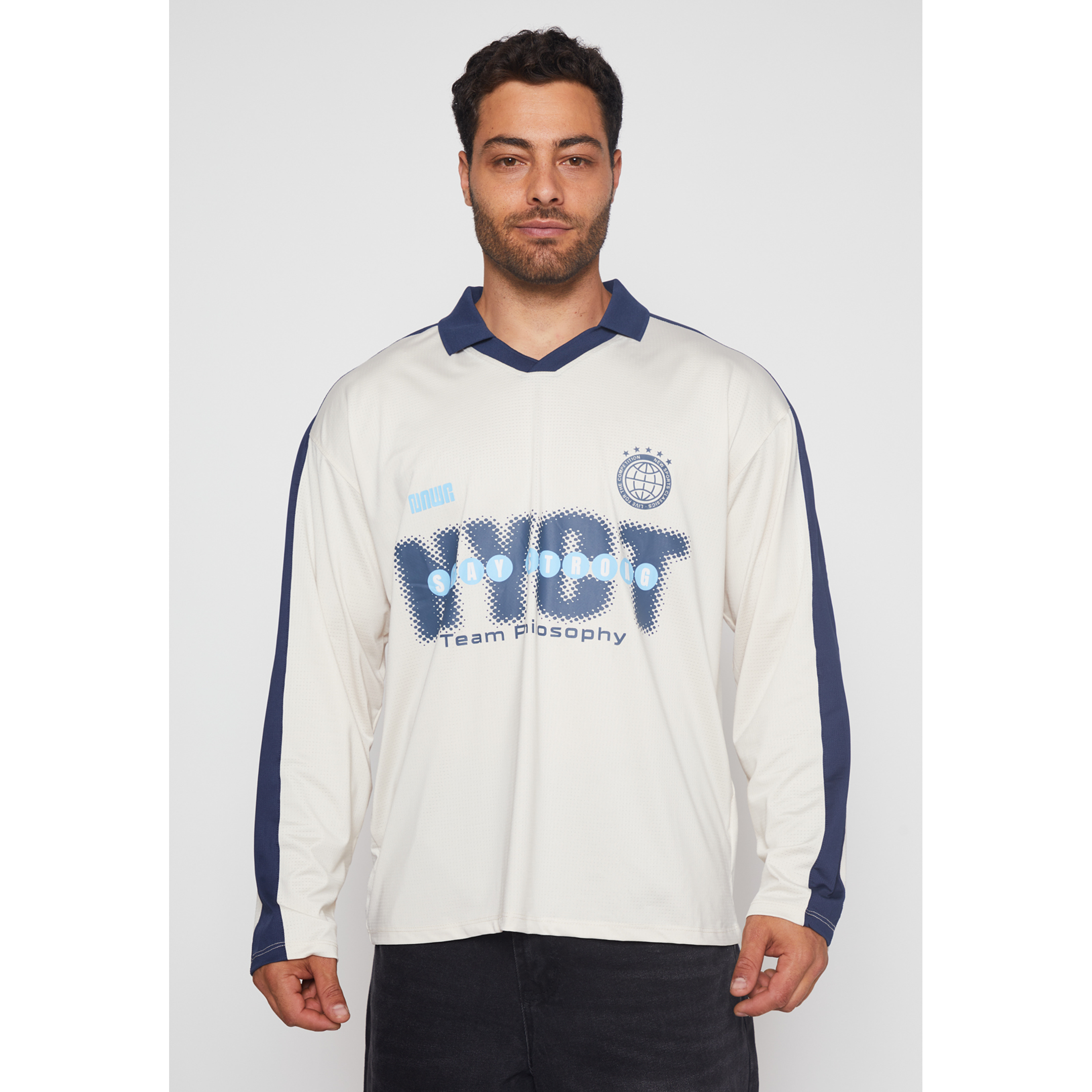 Polera Deportiva NYCT Hombre Beige Familyshop 1