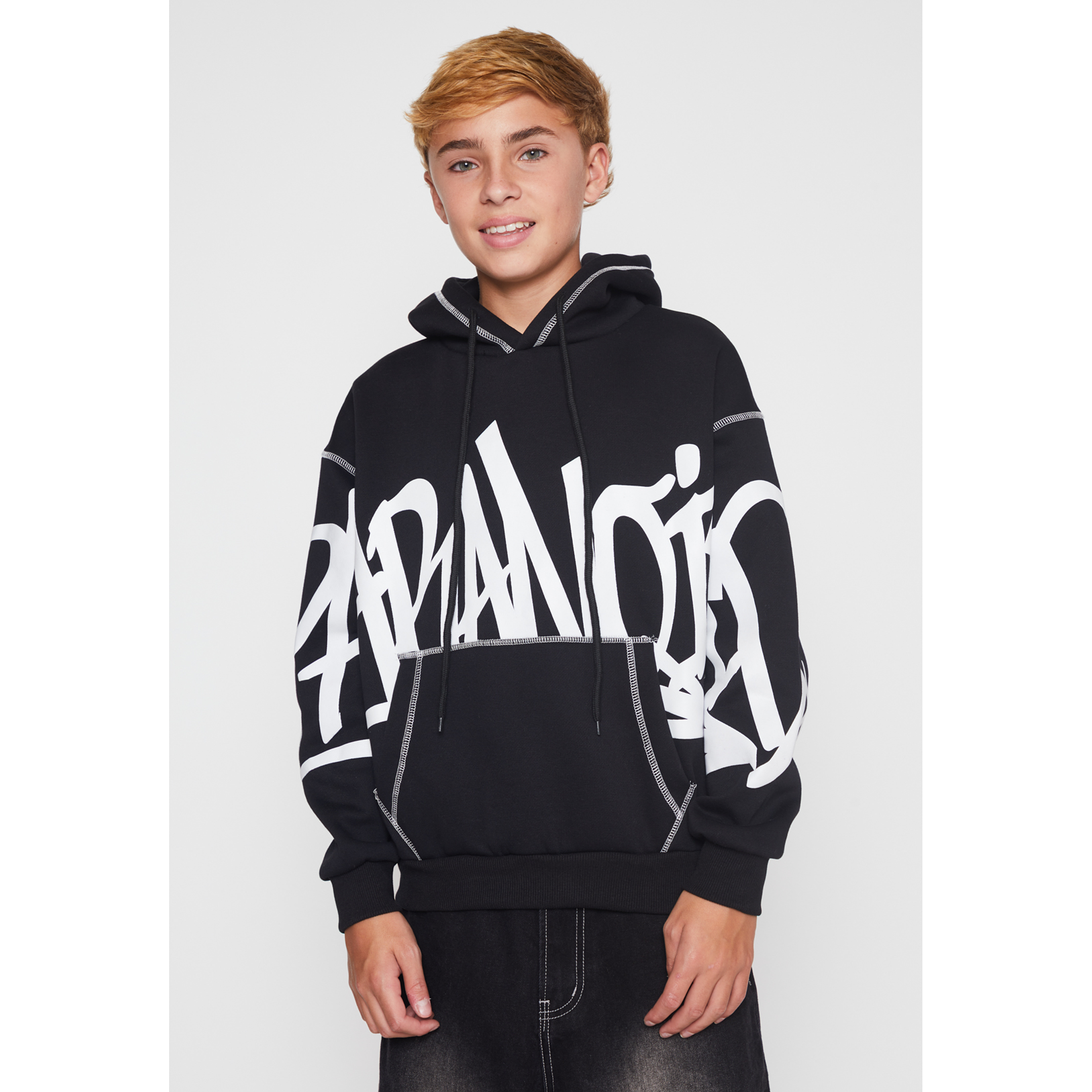 Polerón Contraste Lolo Negro Familyshop 1