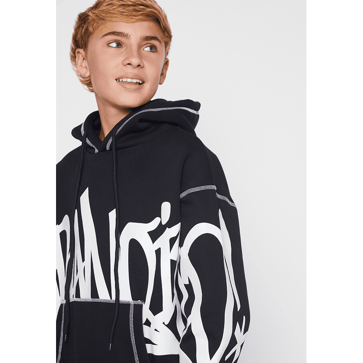 Polerón Contraste Lolo Negro Familyshop 4