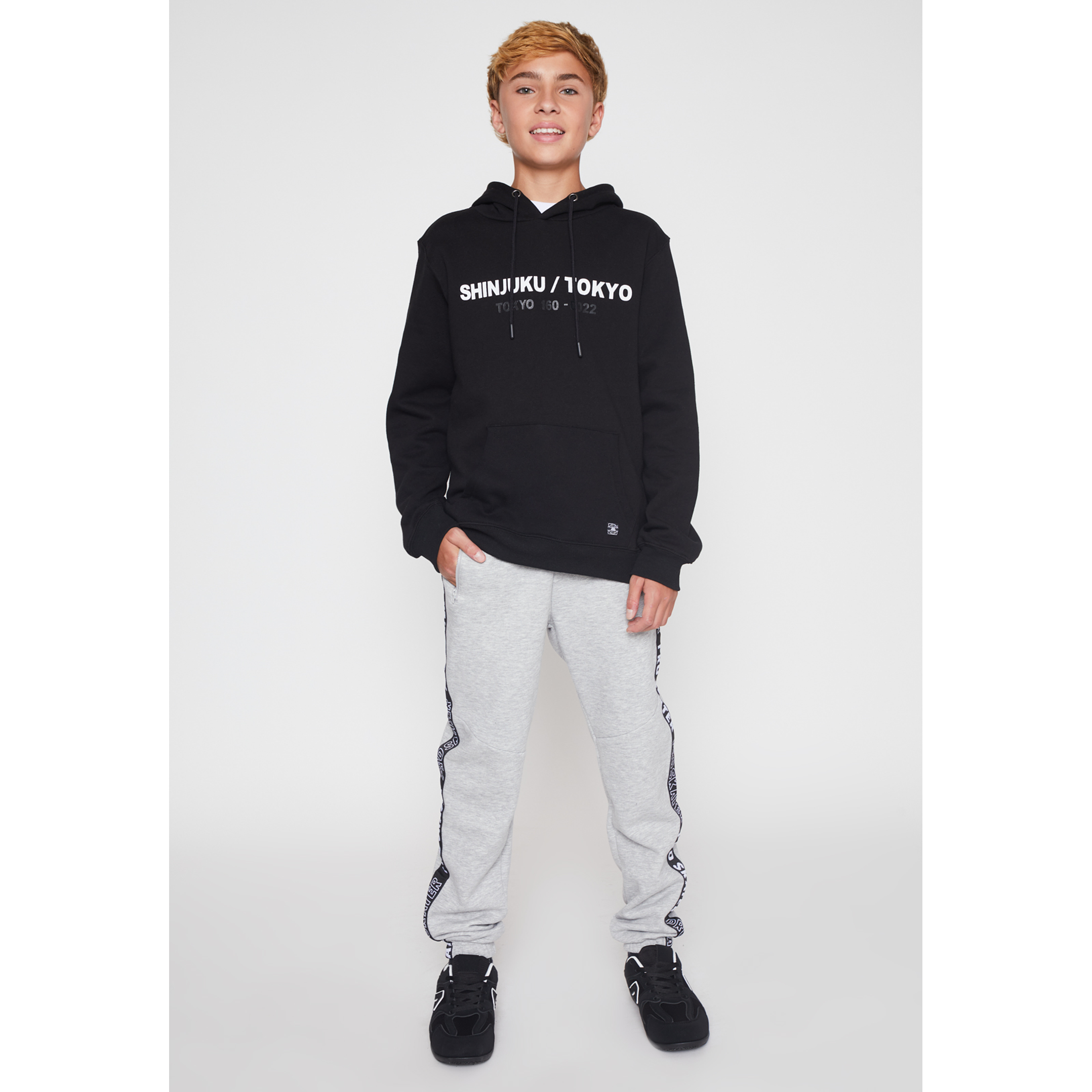 Pantalón Buzo Banda Lateral Lolo Gris Familyshop 2