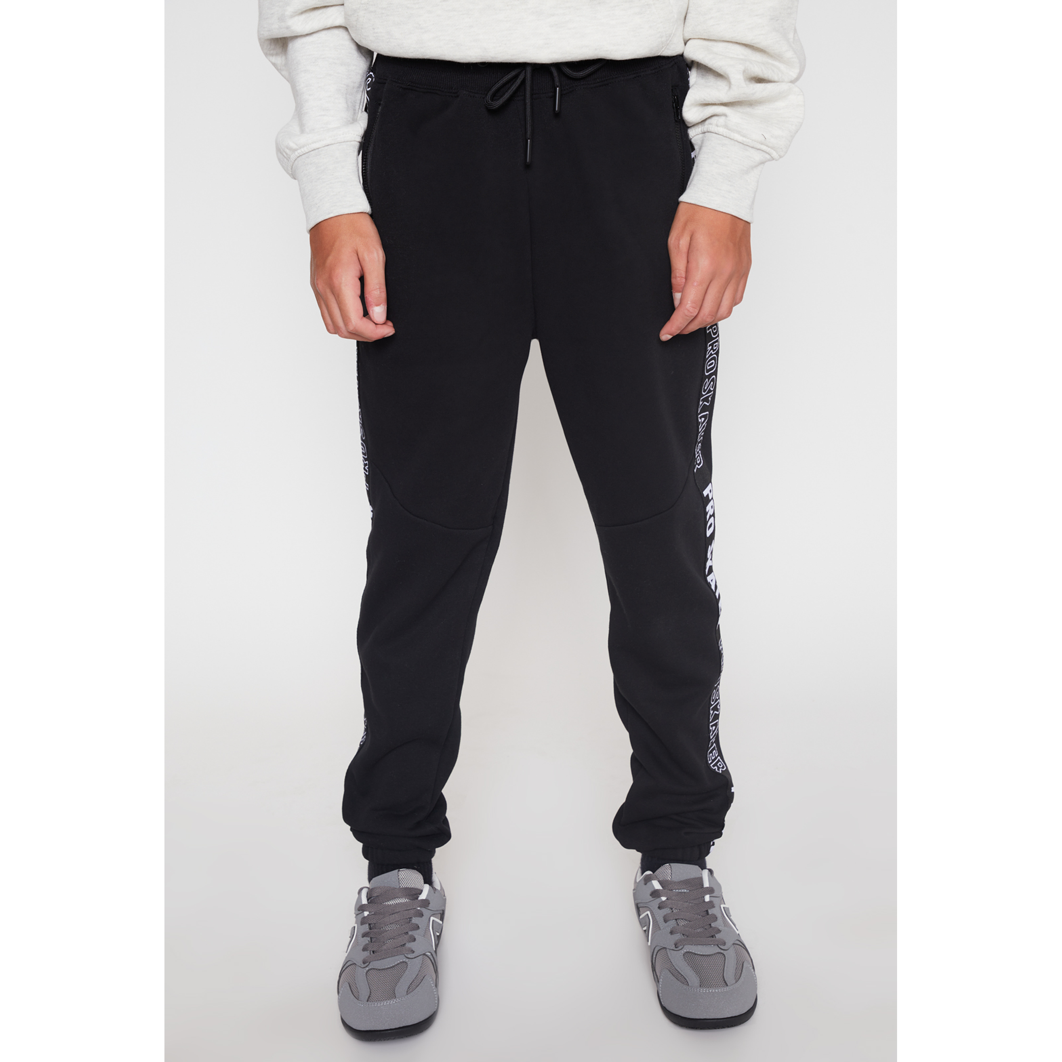 Pantalón Buzo Banda Lateral Lolo Negro Familyshop 1