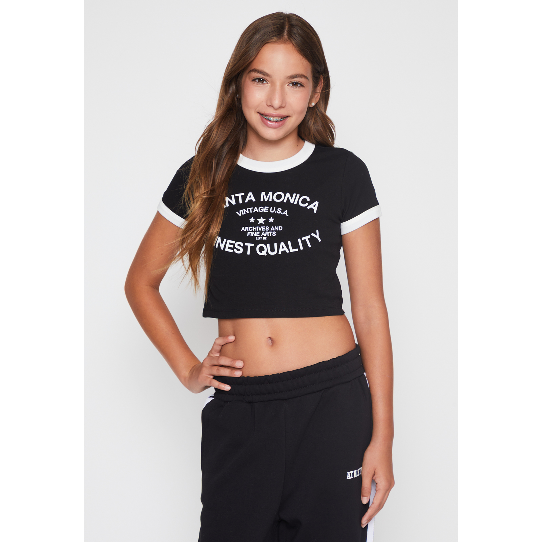 Polera College Lola Negro Familyshop 1