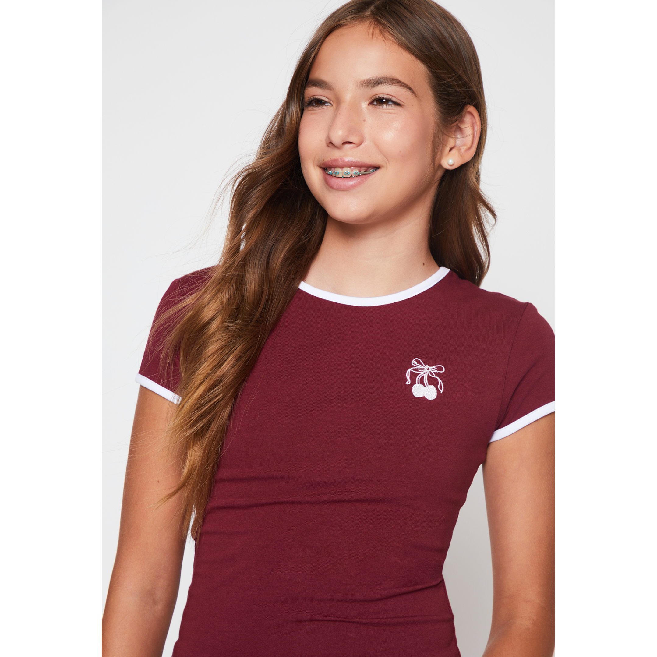 Polera Bordado Lola Burdeo Familyshop 3