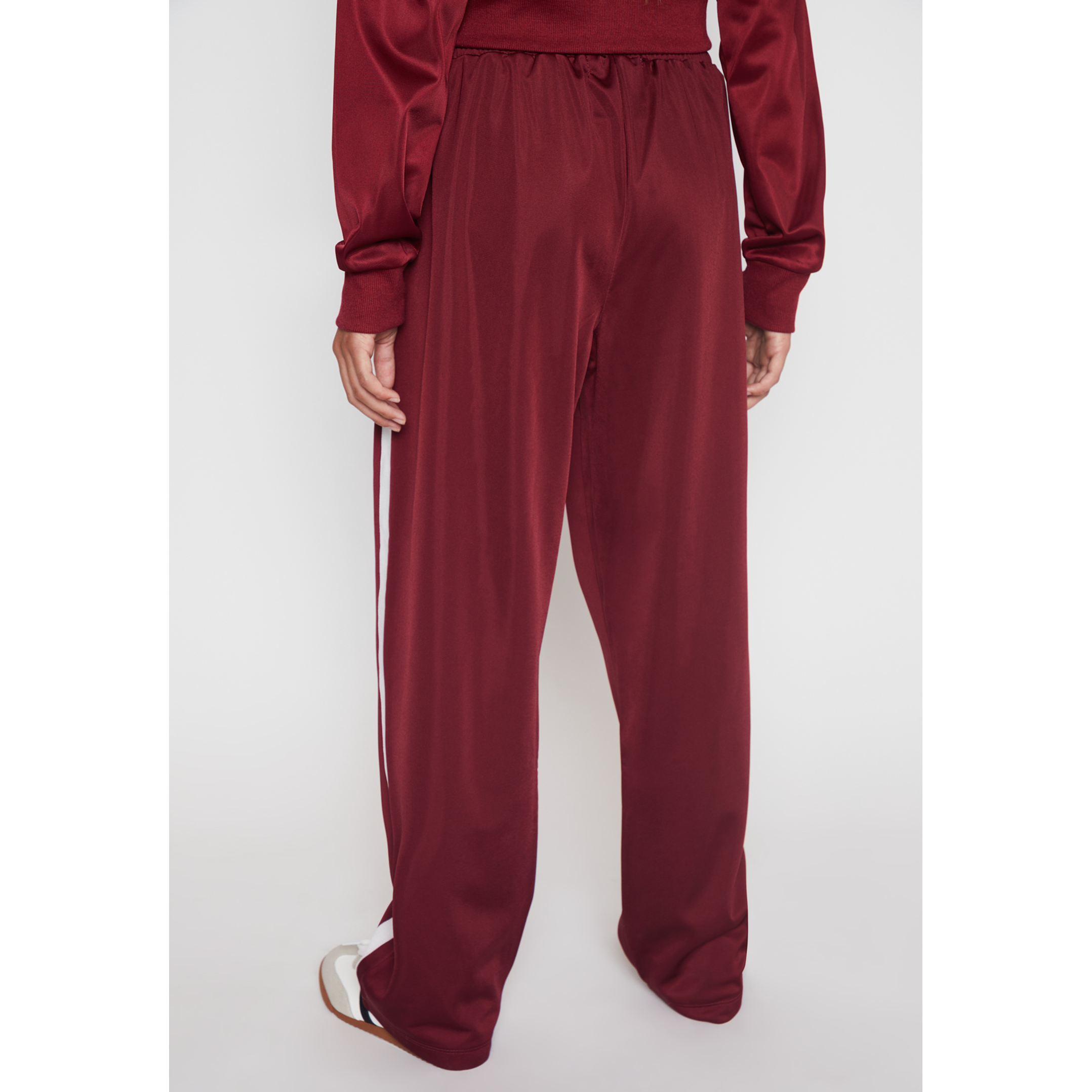 Pantalón Buzo Banda Lateral Lola Burdeo Familyshop 3