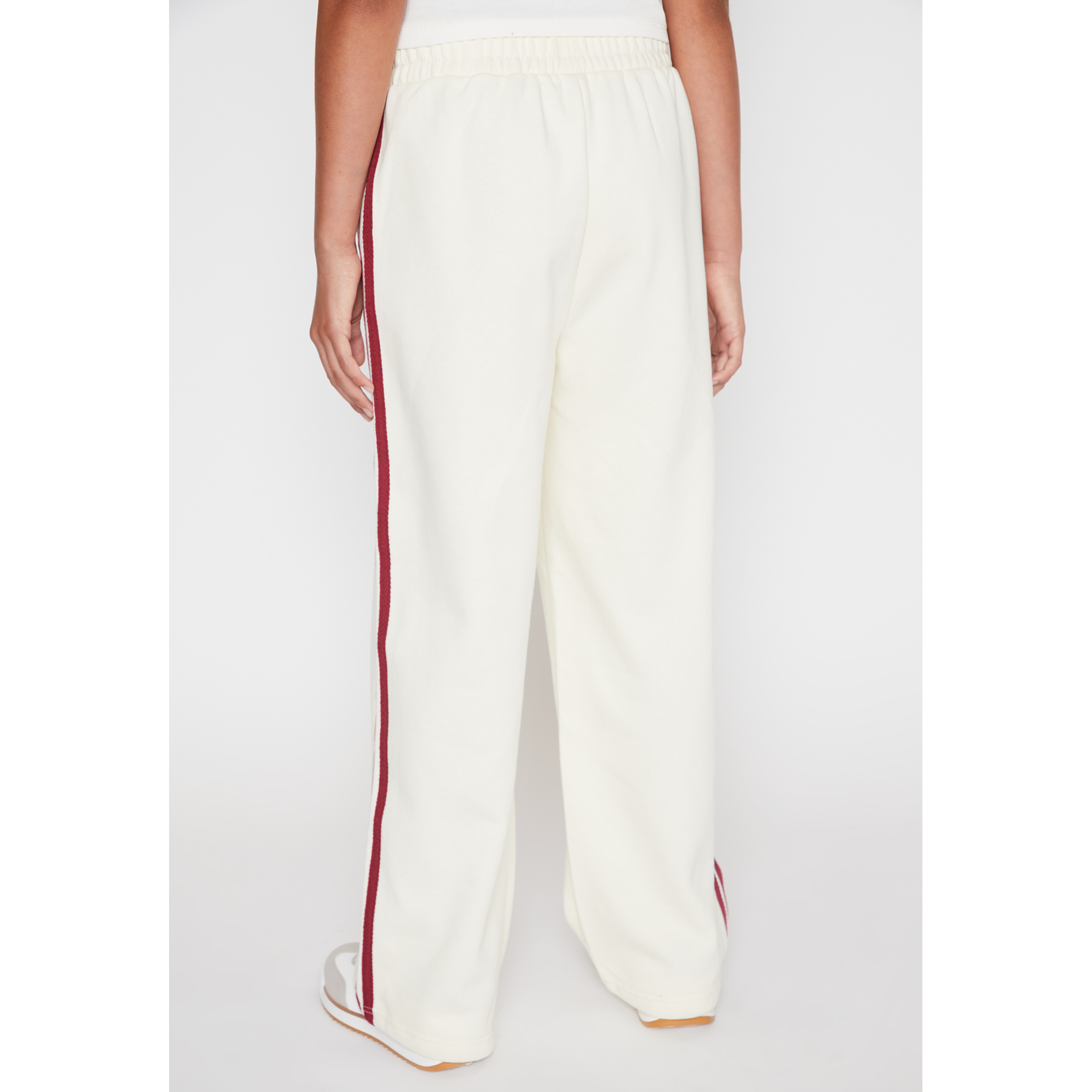 Pantalón Buzo Athletic Lola Crudo Familyshop 3