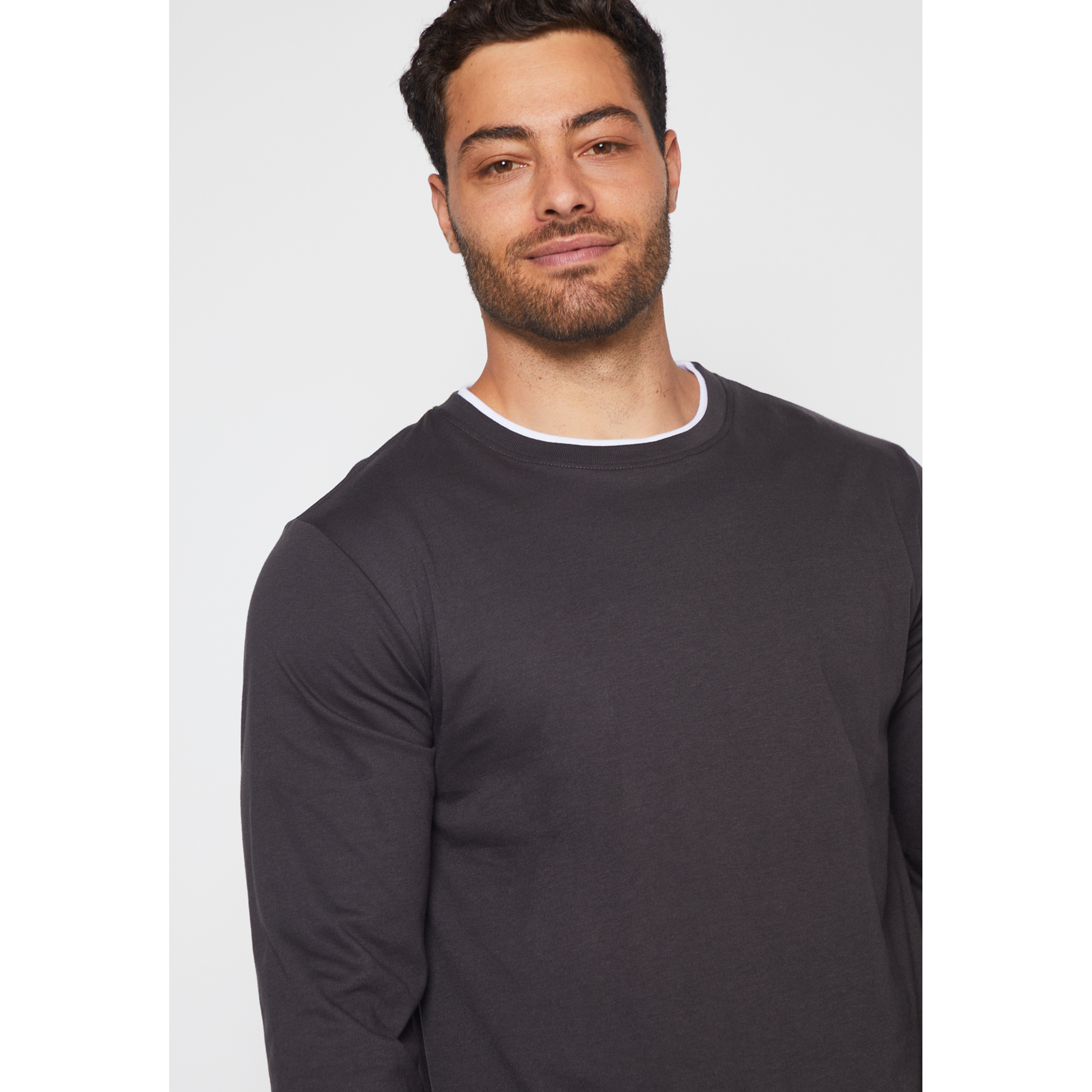 Polera Falso Manga Larga Hombre Gris Familyshop 4