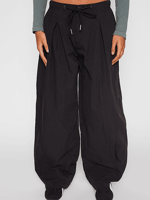 Pantalón Parachute Mujer Negro Familyshop
