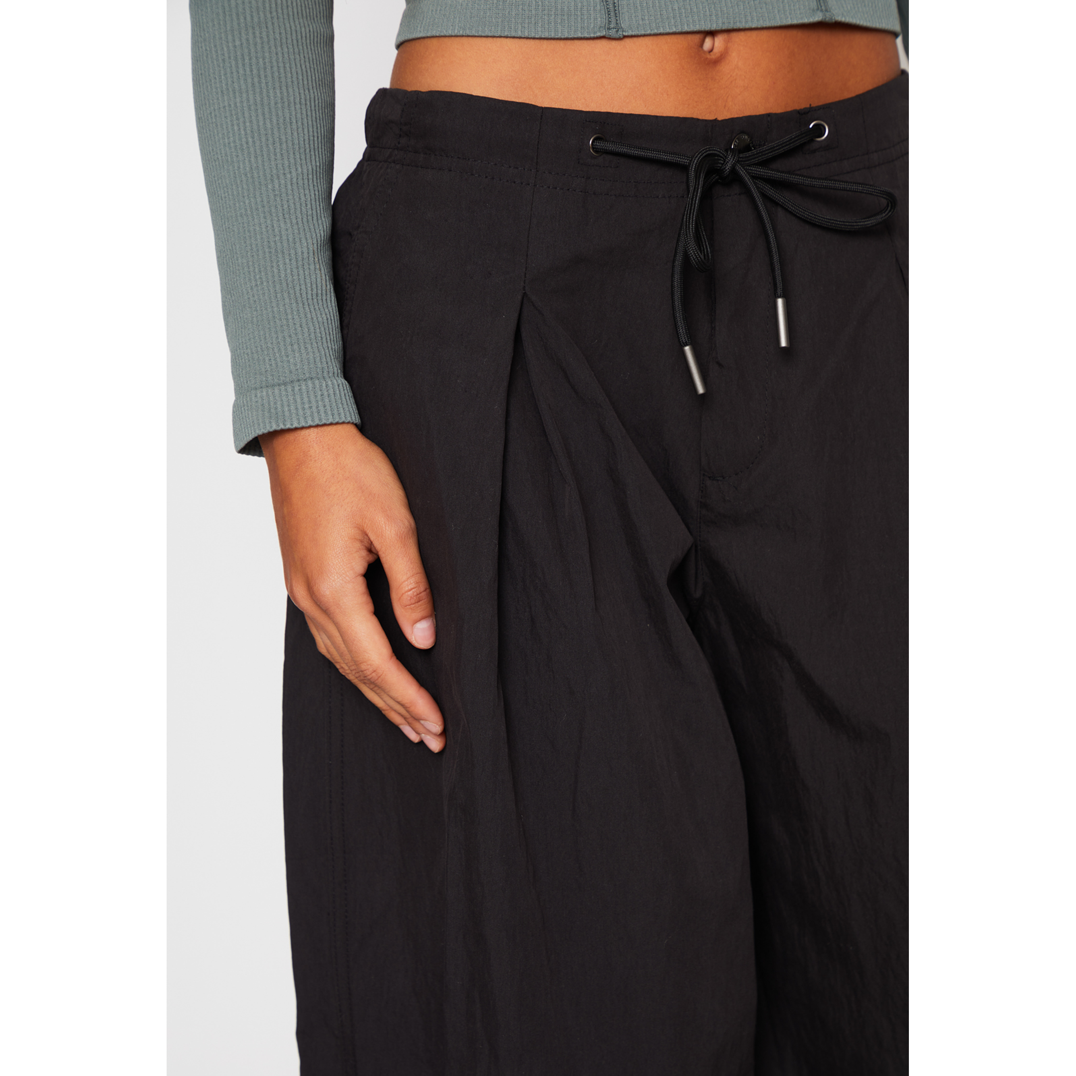 Pantalón Parachute Mujer Negro Familyshop 4