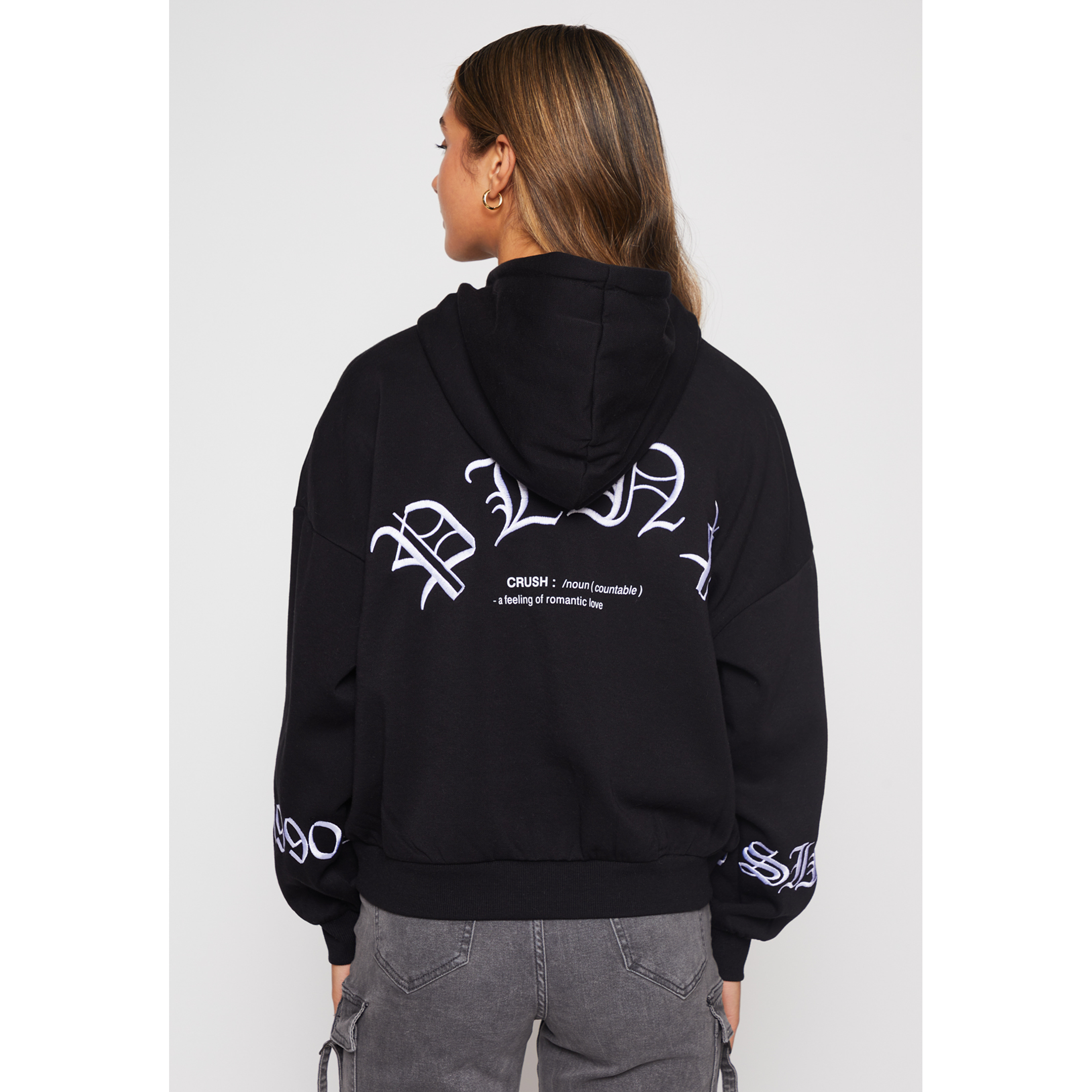 Polerón Bordado Bord Mujer Negro Familyshop 2