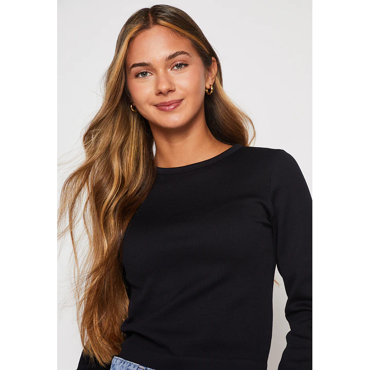 Polera Seamless Crop Mujer Negro Familyshop 3