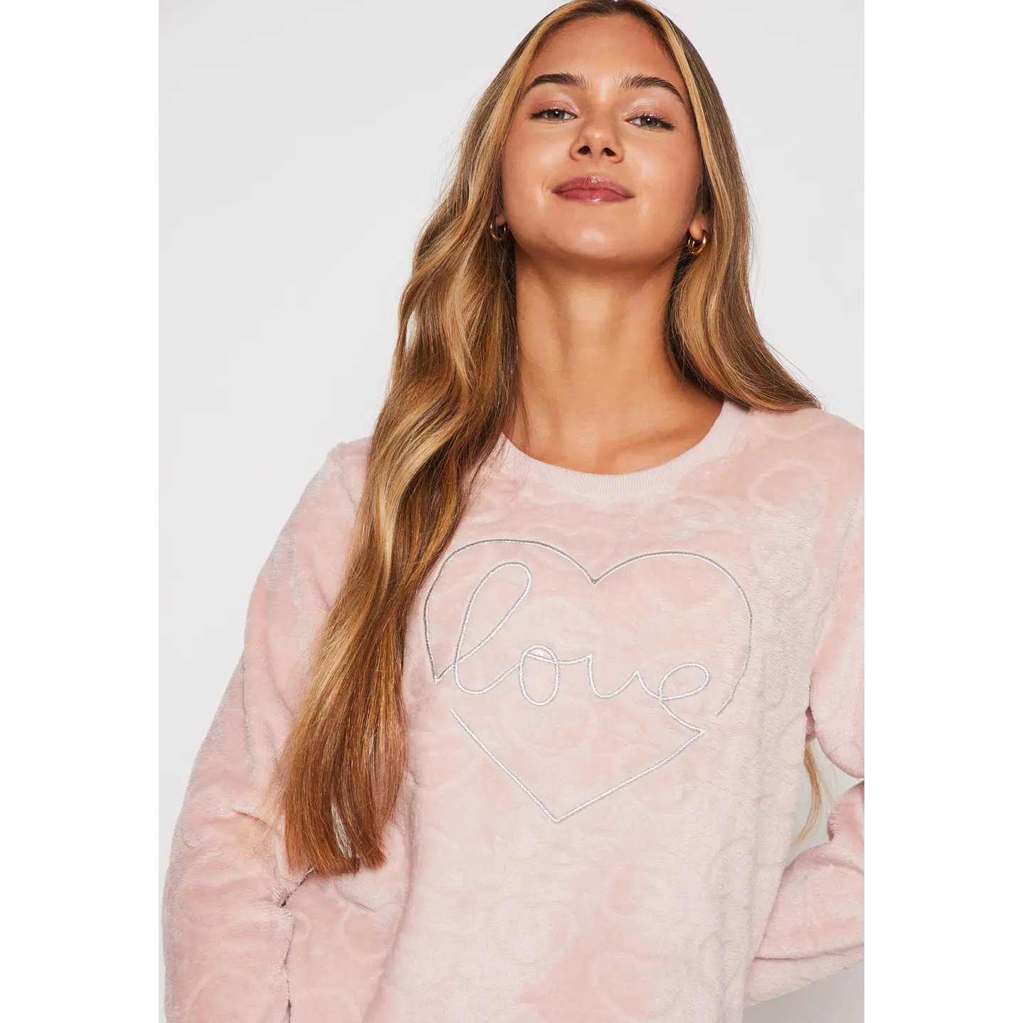 Pijama Peludo Bordado Mujer Rosado Familyshop 4
