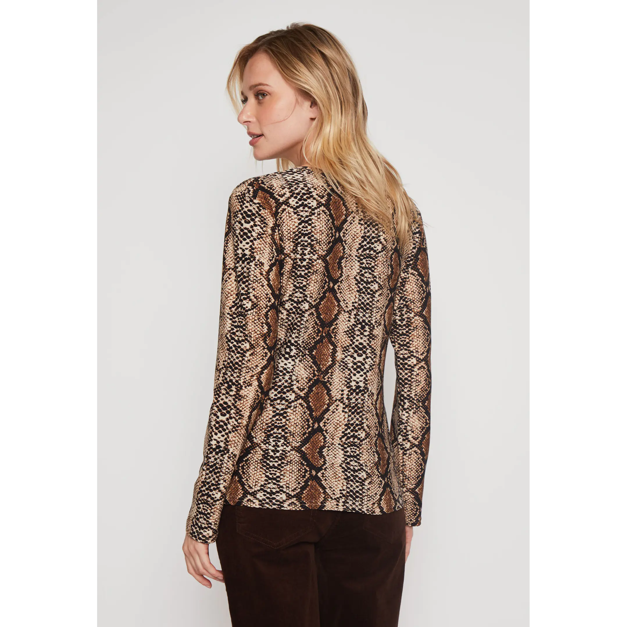Polera Térmica Mujer Camel Familyshop 3