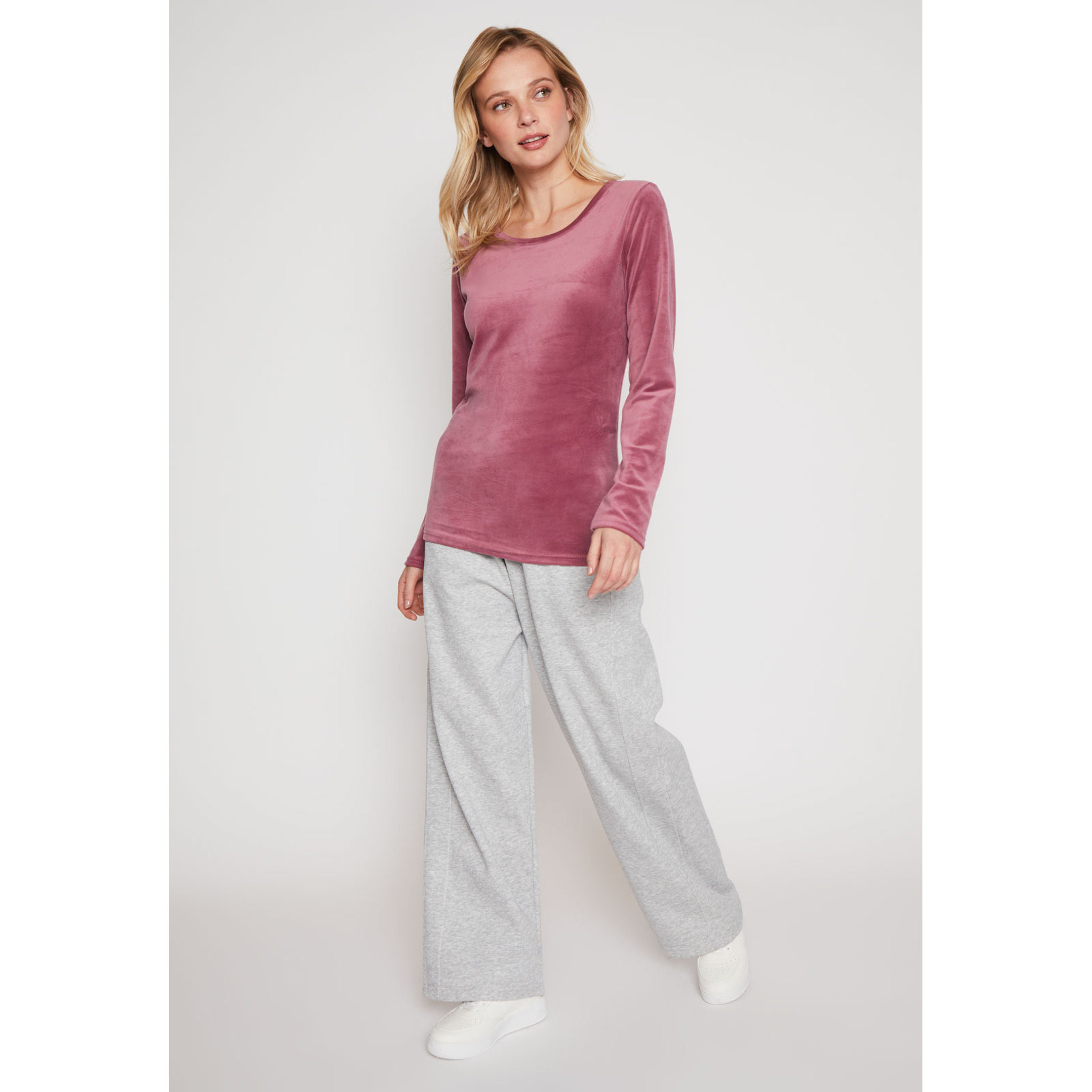 Polera Plush Mujer Rosado Familyshop 4