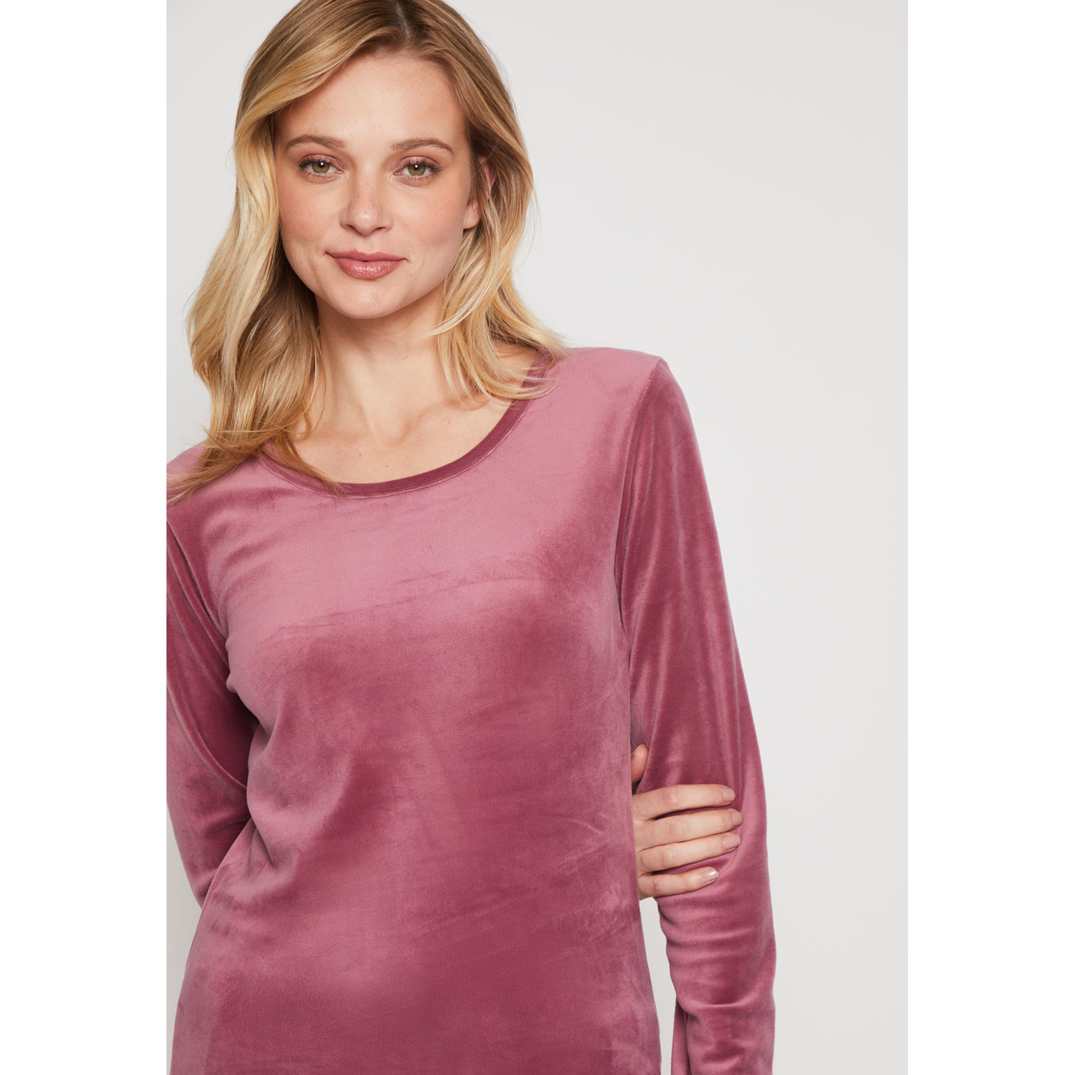 Polera Plush Mujer Rosado Familyshop 2