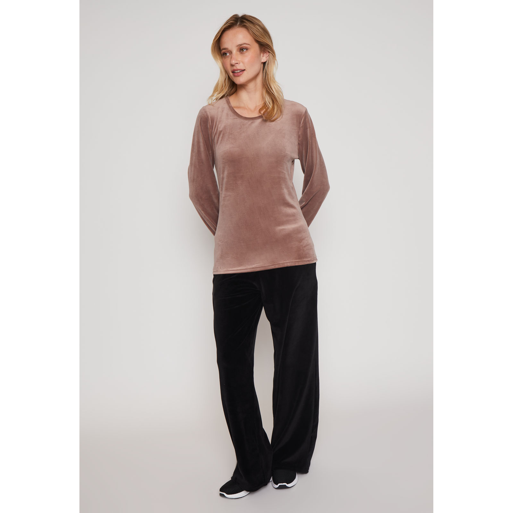 Polera Plush Mujer Arena Familyshop 4