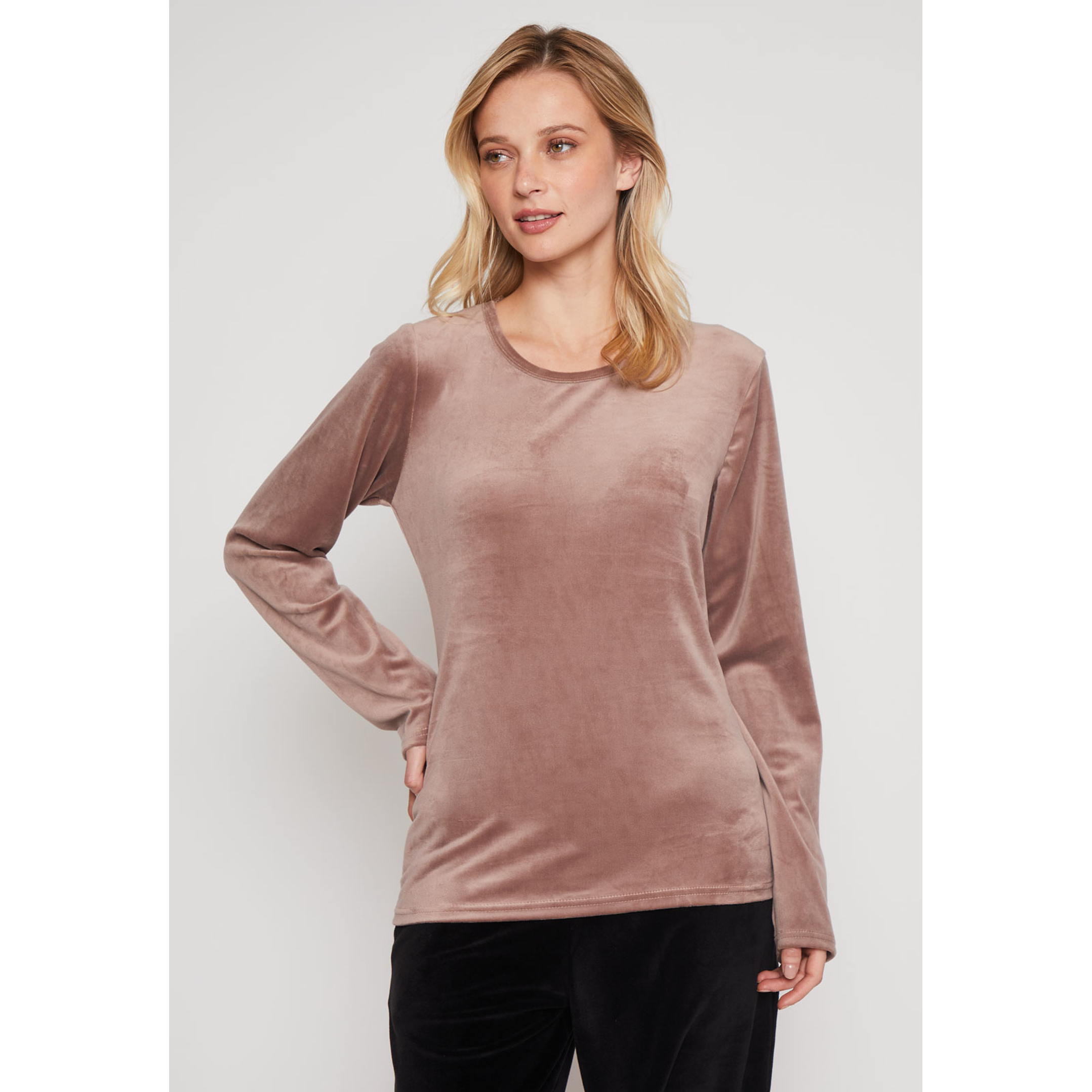 Polera Plush Mujer Arena Familyshop 1