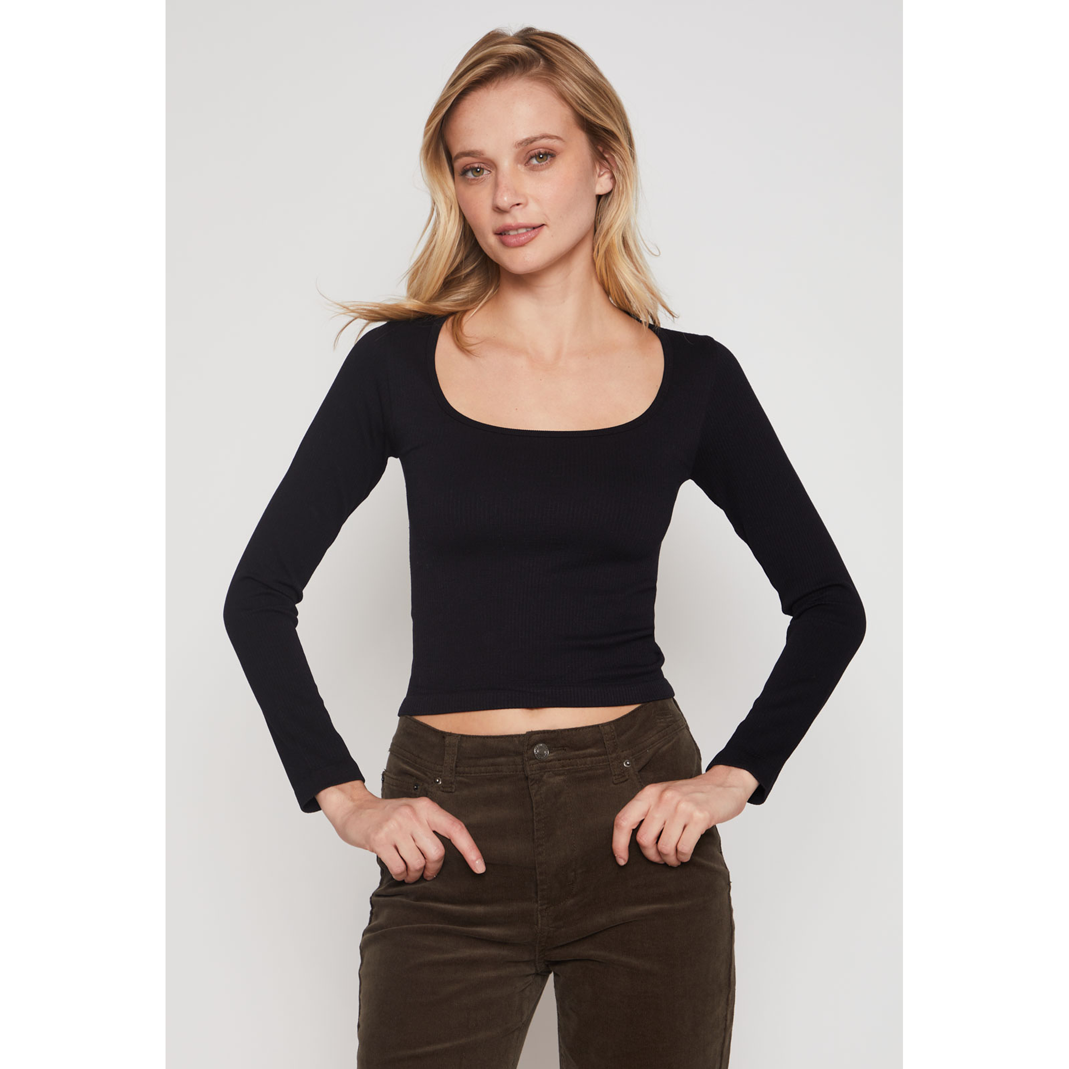 Polera Seamless Gina Mujer Negro Familyshop 1